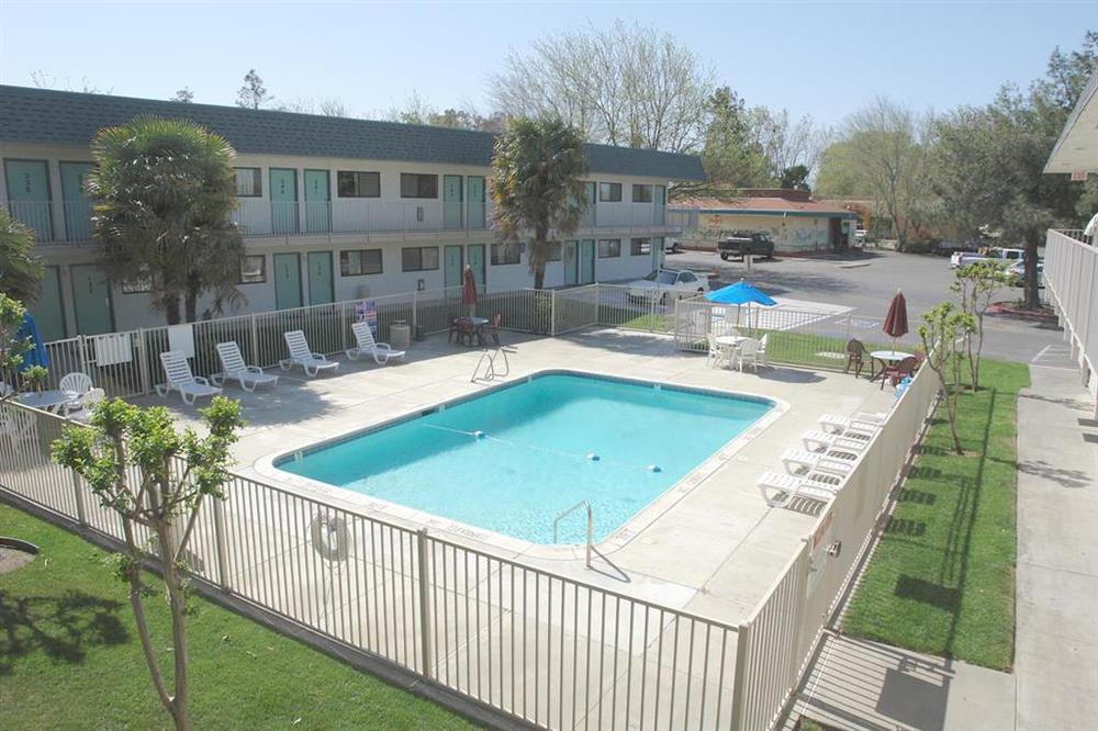 Hi - Wheel Flats Hotel